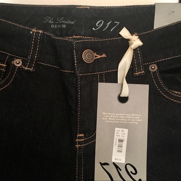 NWT - The Limited 917 Bootcut Jeans - Size 6L - Picture 2 of 4
